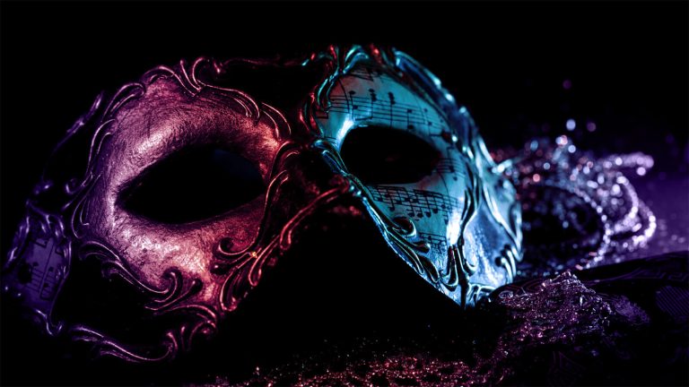 A masquerade ball mask